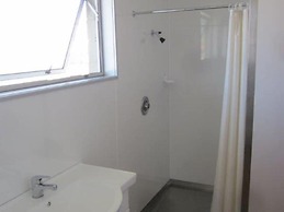Raymar Motor Inn