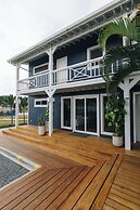 Barefoot Cay Resort