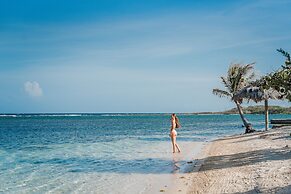 Barefoot Cay Resort