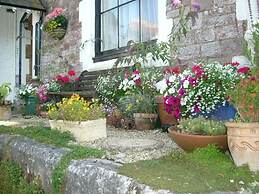 Ashleigh House