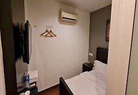 Hotel O Crossroads Hotel
