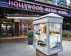 Hollywood Media Hotel