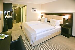 Zi Hotel & Lounge