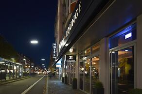 Zi Hotel & Lounge
