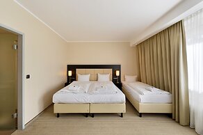 Zi Hotel & Lounge