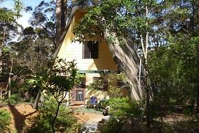 Green Leaves Cabin
