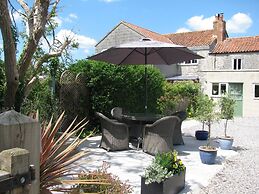 Withy Cottages