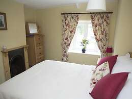 Withy Cottages