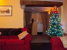 Withy Cottages