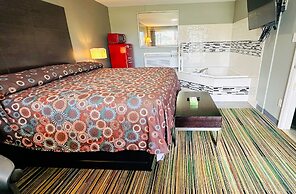Catalina Airport Motel