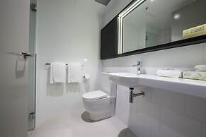 ibis Adelaide