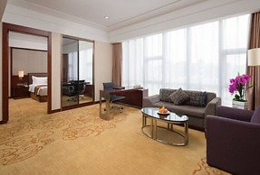 Avant-Garde Hotel