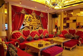 Avant-Garde Hotel
