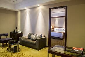 Avant-Garde Hotel