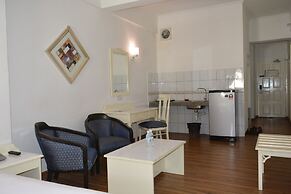 Promenade Service Apartments