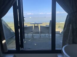 Dormy House Hotel