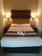Livingston Lodge Hotel