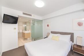 Echelon Apartments