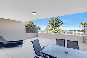 Echelon Apartments