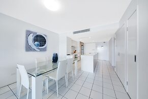 Echelon Apartments