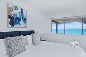 Echelon Apartments