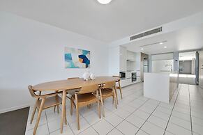 Echelon Apartments