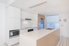 Echelon Apartments