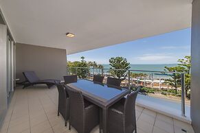 Echelon Apartments