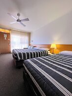 Summerhill Motor Inn