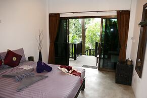 Baan Sukreep Resort