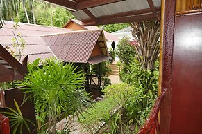 Baan Sukreep Resort