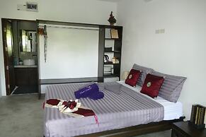 Baan Sukreep Resort