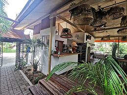 Baan Sukreep Resort