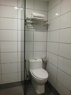 Nagoya Inn Hotel