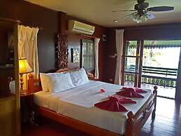 Laem Sila Resort