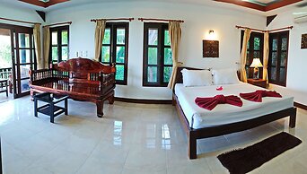 Laem Sila Resort