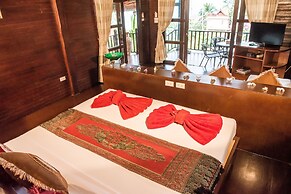 Laem Sila Resort