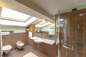 Hotel Dolomiten