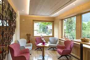 Hotel Dolomiten