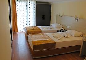 Kleopatra Bavyera Hotel