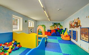 Alpine Nature Hotel Stoll