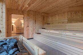 Alpine Nature Hotel Stoll