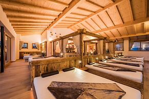 Alpine Nature Hotel Stoll