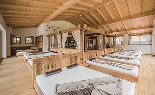 Alpine Nature Hotel Stoll