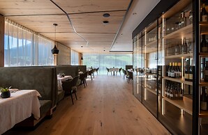 Alpine Nature Hotel Stoll