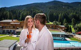 Alpine Nature Hotel Stoll