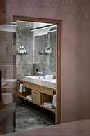 Alpine Nature Hotel Stoll