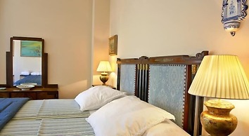 Hotel Santa Coloma del Camino