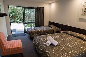 Rainforest Retreat