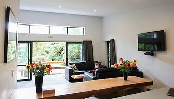 Rainforest Retreat